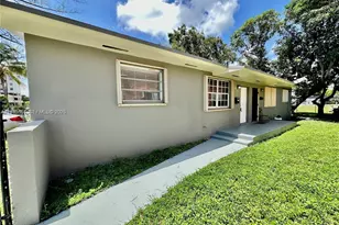 1533 NW 53rd St, Miami, FL 33142 - Photo 3