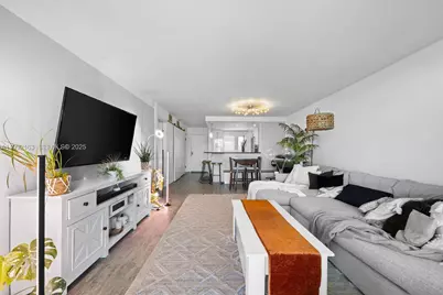 4000 NE 170th St #602, North Miami Beach, FL 33160 - Photo 11