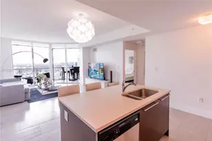 1900 N Bayshore Dr, Miami, FL 33132 - Photo 3