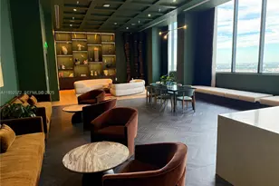 11 NE 6th St, Miami, FL 33132 - Photo 17