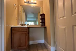 4324 NW 9th Ave, Deerfield Beach, FL 33064 - Photo 9