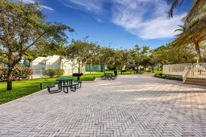 10901 SW 116th Ave, Miami, FL 33176 - Photo 37