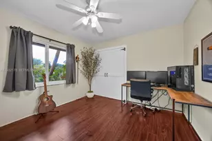 10901 SW 116th Ave, Miami, FL 33176 - Photo 21