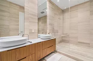 4701 N Meridian Ave, Miami Beach, FL 33140 - Photo 19