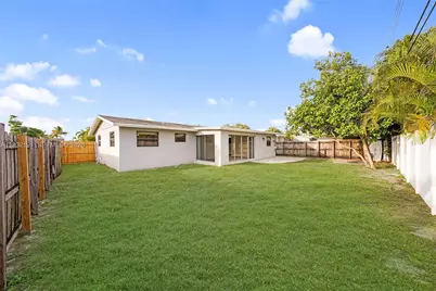 4136 NW 13th Ave, Oakland Park, FL 33309 - Photo 23