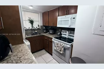 8860 Fontainebleau Blvd #103, Miami, FL 33172 - Photo 19