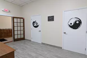 3725 S Ocean Dr, Hollywood, FL 33019 - Photo 25