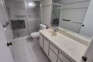 3800 S Ocean Dr, Hollywood, FL 33019 - Photo 23