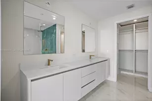 700 NE 24th St, Miami, FL 33137 - Photo 31