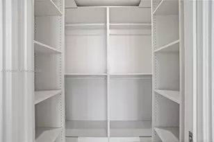 700 NE 24th St, Miami, FL 33137 - Photo 33