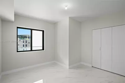 700 NE 24th St #602, Miami, FL 33137 - Photo 11