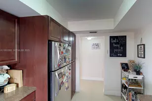 1000 Parkview Dr, Hallandale Beach, FL 33009 - Photo 3