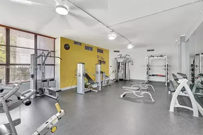 1000 Parkview Dr #301, Hallandale Beach, FL 33009 - Photo 39