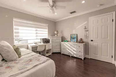 9404 SW 8th Ter, Miami, FL 33174 - Photo 37