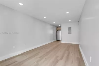 560 NE 63rd St #3, Miami, FL 33138 - Photo 17