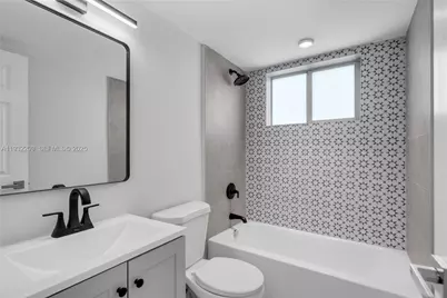 560 NE 63rd St #3, Miami, FL 33138 - Photo 23