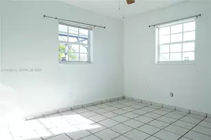 10921 N Snapper Creek Dr, Miami, FL 33173 - Photo 13