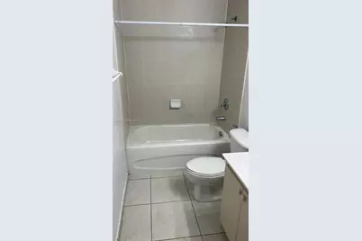 7240 NW 114th Ave #201, Doral, FL 33178 - Photo 15