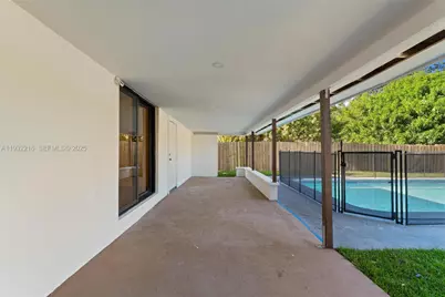 1516 SW 30th Terrace, Fort Lauderdale, FL 33312 - Photo 9