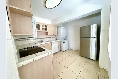 310 SW 10th St, Fort Lauderdale, FL 33315 - Photo 3