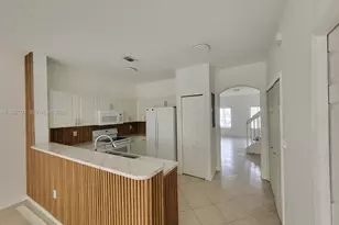 10754 NW 85 Te, Doral, FL 33178 - Photo 5