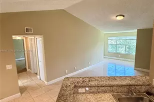 595 Vista Isles Dr, Sunrise, FL 33325 - Photo 3