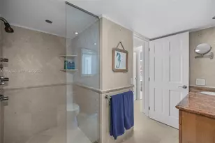 881 Ocean Dr, Key Biscayne, FL 33149 - Photo 21