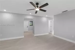 3223 SW 90th Ave, Miami, FL 33165 - Photo 7