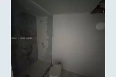 2500 NE 48th Ln #301, Fort Lauderdale, FL 33308 - Photo 25