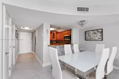 2401 S Ocean Dr #1204, Hollywood, FL 33019 - Photo 9