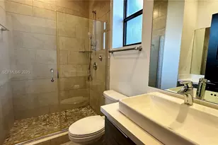 9155 NW 161st St, Miami Lakes, FL 33018 - Photo 29