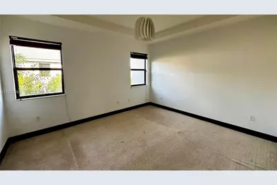 9155 NW 161st St, Miami Lakes, FL 33018 - Photo 23