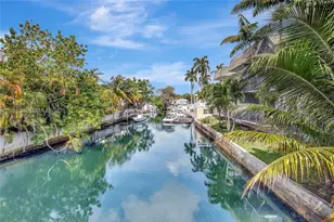 1860 Venice Park Dr, North Miami, FL 33181 - Photo 21