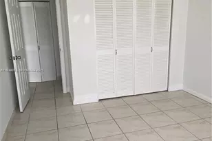 2500 Parkview Dr, Hallandale Beach, FL 33009 - Photo 9