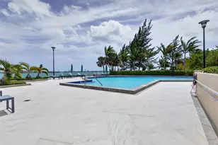 11113 Biscayne Blvd, Miami, FL 33181 - Photo 43