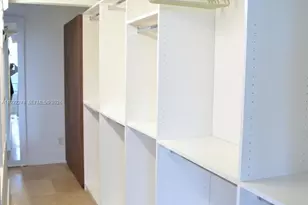 11113 Biscayne Blvd, Miami, FL 33181 - Photo 25