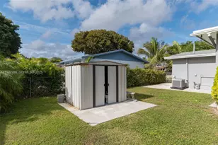 13010 SW 80th St, Miami, FL 33183 - Photo 19