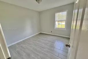 1822 SE Oxmoor Ct, Port Saint Lucie, FL 34952 - Photo 7