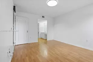 601 SW 142nd Ave, Pembroke Pines, FL 33027 - Photo 13