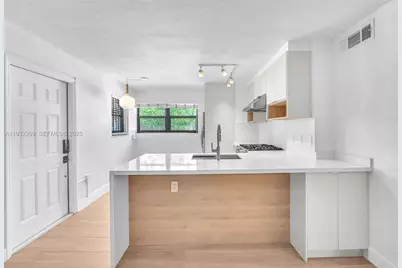 3265 Virginia St #8, Miami, FL 33133 - Photo 1