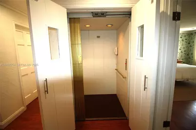 6750 Granada Blvd, Coral Gables, FL 33146 - Photo 43