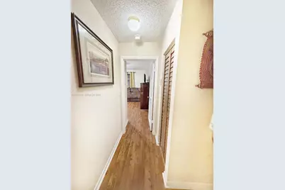 10877 NW 8th St, Pembroke Pines, FL 33026 - Photo 23