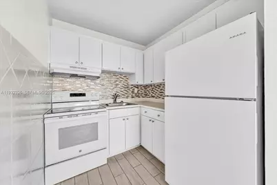 2025 Miami Rd #19, Fort Lauderdale, FL 33316 - Photo 13