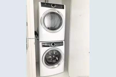 [Address not provided], Miami, FL 33128 - Photo 13