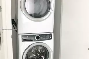 [Address not provided], Miami, FL 33128 - Photo 13