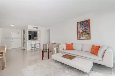 1000 West Ave #327, Miami Beach, FL 33139 - Photo 9