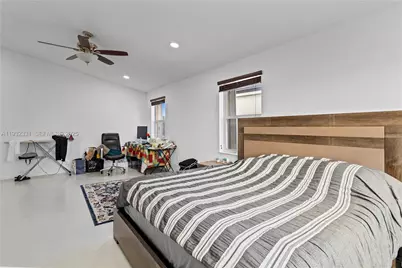 15558 NW 12th Ct, Pembroke Pines, FL 33028 - Photo 31