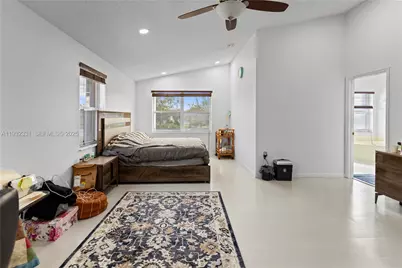 15558 NW 12th Ct, Pembroke Pines, FL 33028 - Photo 35