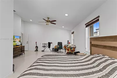 15558 NW 12th Ct, Pembroke Pines, FL 33028 - Photo 33