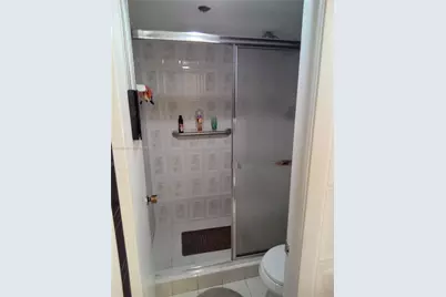 1000 St Charles Pl #L2, Pembroke Pines, FL 33026 - Photo 7